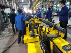 氣動(dòng)鉚接機(jī)和液壓鉚接機(jī)哪種好